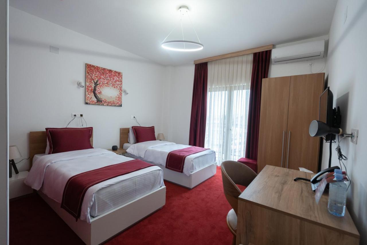 Austrian Palace Hotel Скопье Экстерьер фото